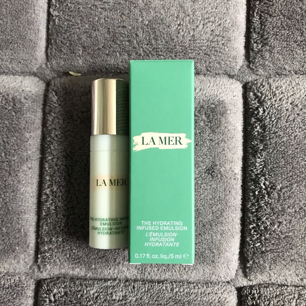 LA MER The Hydrating Infused Emulsion-5ml Travel Pump